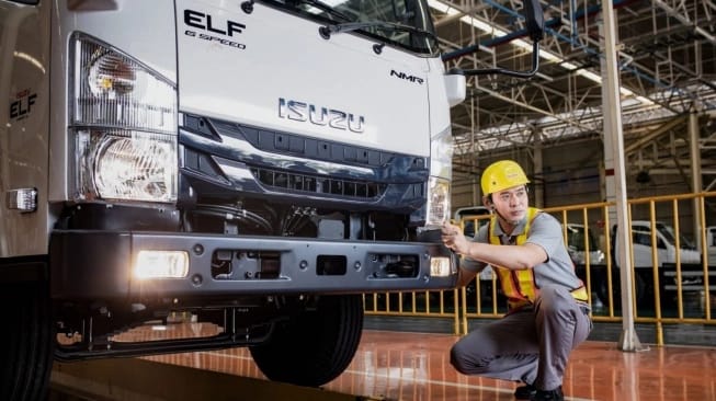 Isuzu Rayakan 5 Dekade, Dari Distributor Hingga Bangun Pabrik di Indonesia