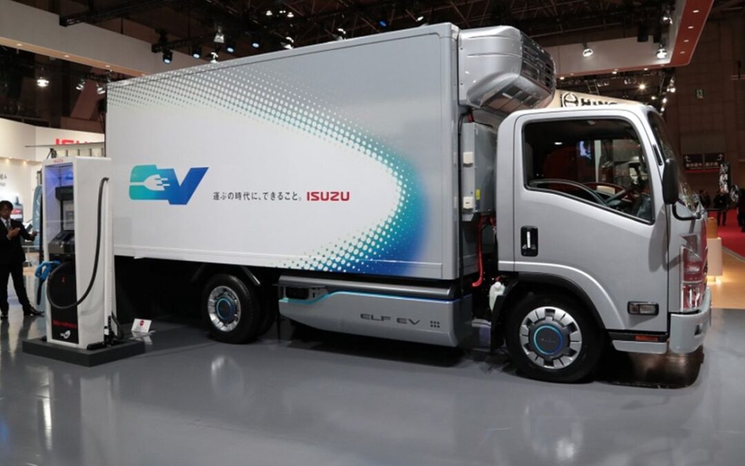 Isuzu Soal Truk Listrik di Indonesia: Tak Mau Jadi yang Pertama