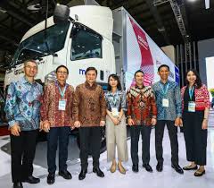 Inovasi Isuzu di GIICOMVEC 2024: Dorong Efisiensi & Keberlanjutan Niaga!