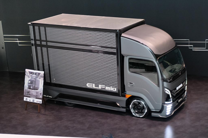Isuzu Elf Mio Advanced Concept: Mengintip Masa Depan Logistik yang Stylish dan Efisien