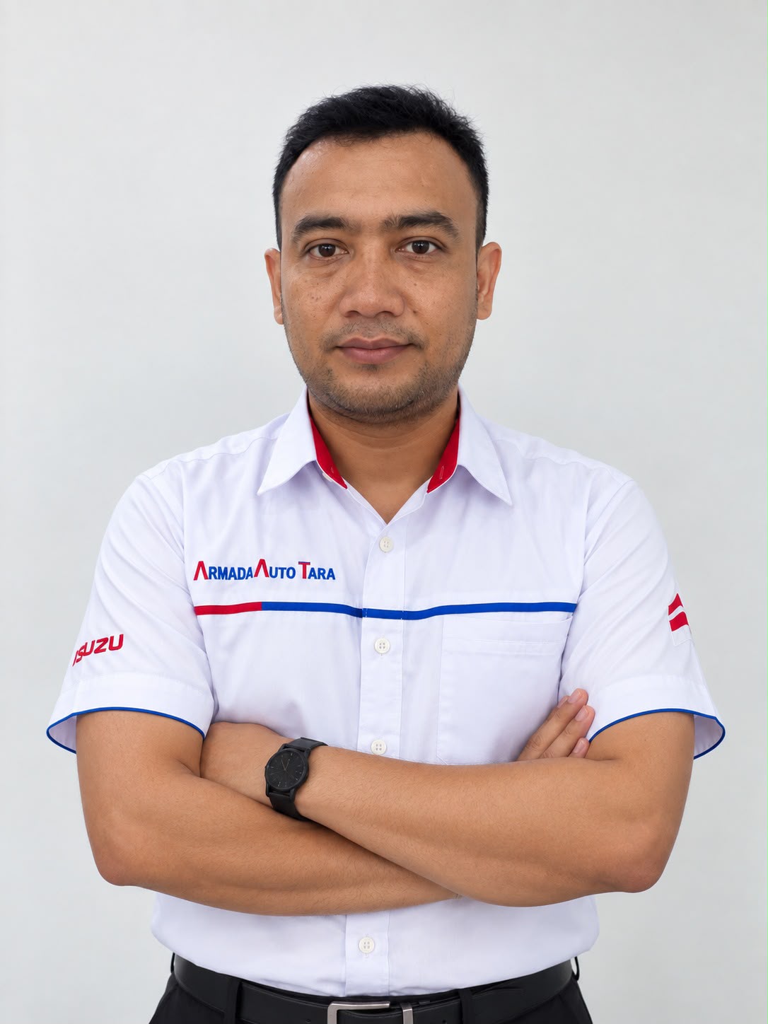 isuzu armada auto tara